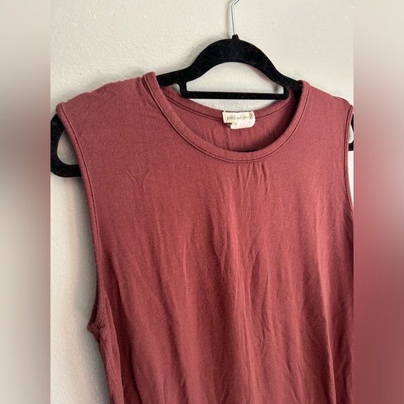 Pebble and stone | brown tank top with split hem | size L - Picture 4 of 8